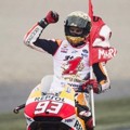 Marc Marquez Bawa Bendera Saat Dinobatkan Sebagai Juara Dunia 2014