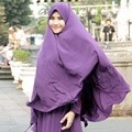 Zaskia Adya Mecca Ditemui Saat Syuting Film 'Hijab'
