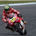 Carl Crutchlow Berusaha Menyusul Jorge Lorenzo