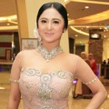 Dewi Persik Hadir di Resepsi Pernikahan Raffi Ahmad dan Nagita Slavina