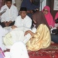 Tantri Kotak Saat Sungkem Kepada Ibunda