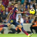 Neymar Saat Mencetak Gol ke Gawang Real Madrid