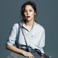 Park Si Yeon di Majalah Cosmopolitan Edisi November 2014