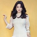 Song Hye Kyo di Majalah Harper's Bazaar China Edisi November 2014