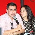 Raffi Ahmad dan Nagita Slavina Saat Menggelar Jumpa Pers
