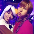Sooyoung Jadi Olaf dan Heechul Jadi Anna di Pesta Halloween SM Entertainment