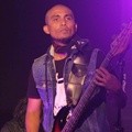 Penampilan Ivanka Slank di Konser 'Revolusi Bunga Generasi Wangi'