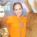Nadine Alexandra Kampanye 'Climb For Orangutan'