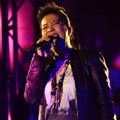 Oppie Andaresta di Konser 'Revolusi Bunga Generasi Wangi'