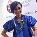 Deasy Noviyanti Hadiri Jakarta Fashion Week 2015