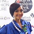 Deasy Noviyanti Hadiri Jakarta Fashion Week 2015