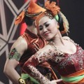 Eka dan Dwi di Grand Final 'Indonesia Mencari Bakat' 2014