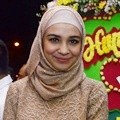 Shireen Sungkar Hadiri Resepsi Pernikahan Nuri Maulida dan Pandu Kesuma Dewangsa
