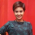 Mytha Lestari Ditemui di Kantor Sony Music