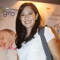 Dian Sastro di Acara Syukuran dan Peluncuran 10 Tahun Produk Katalog Bloom & Grow
