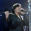 Penampilan Ari Lasso di Konser '1 Dekade Magenta Orchestra' atau 'MOX'