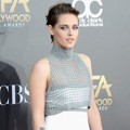 Kristen Stewart di Red Carpet Hollywood Film Awards 2014