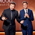 Chris Pratt dan James Gunn Raih Piala Hollywood Blockbuster Award