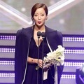 Kim Hee Sun Raih Piala Long-length Drama Best Female Acting