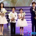 Kim Ji Young, Yoon Chan Young, Choi Kwon Soo dan Kim Hyun Soo Raih Piala Child Actor Award
