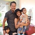 Ernest Cokelat dan Nirina Zubir di Perayaan Ulang Tahun Anak Titi Kamal dan Christian Sugiono