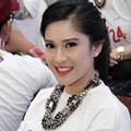 Dian Sastro Hadiri Gala Premier '7/24'