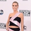 Heidi Klum Hadiri American Music Awards 2014