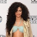 Zendaya Coleman Hadiri American Music Awards 2014