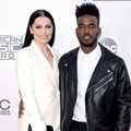 Jessie J Bersama Luke James di Red Carpet American Music Awards 2014