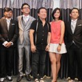 David, Gracia Indri, NOAH dan Desainer Amin Brutus Saat Fitting Baju Pengantin