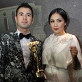 Raffi dan Nagita Rebut Trofi Asmara Tersilet 2014