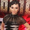 Zaskia Gotik Hadir di !nsert Awards 2014