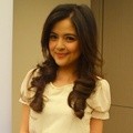 Tasya Kamila Ditemui dalam Acara 'Garnier Sakura White Festival'