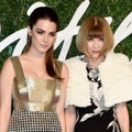 Anna Wintour Hadir Bersama Putrinya, Bee Shaffer, di British Fashion Awards 2014