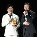 Chopstick Brothers Raih Piala Favorite Music in China