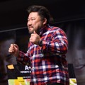 Aksi Kocak Go Chang Suk Saat Jumpa Pers Film 'The Technicians'