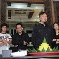 Syukuran Film Perdana El Rumi Berjudul 'Kampung Zombie'