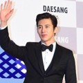 Ko Soo di Red Carpet Blue Dragon Awards 2014