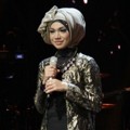 Indah Nevertari Tampil di Grand Final 'Rising Star Indonesia'