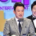Seo Kyung Suk Raih Piala Friendship Award