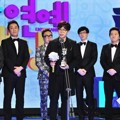 Acara 'Infinity Challenge' Raih Piala Viewers Choice Best Program