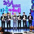 Penyerahan Piala New Stars of the Year