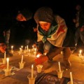Warga Suriah Nyalakan Lilin dan Berdoa untuk Korban Perang Saat Malam Tahun Baru