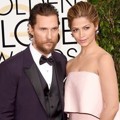Matthew McConaughey dan Camila Alves di Red Carpet Golden Globe Awards 2015