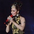 Inul Daratista Nyanyikan Lagu 'Oplosan'