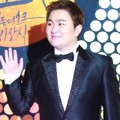 Huh Gak di Red Carpet Golden Disk Awards 2015