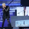 Kolaborasi Taeyang dan Tablo di Golden Disk Awards 2015