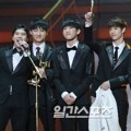 GOT7 Raih Piala New Artist Award