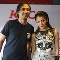 Piyu Padi dan Indah Dewi Pertiwi Saat Launching Album 'Dejavu'