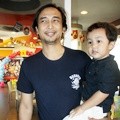 Piyu Padi Hadiri Launching Album 'Dejavu'